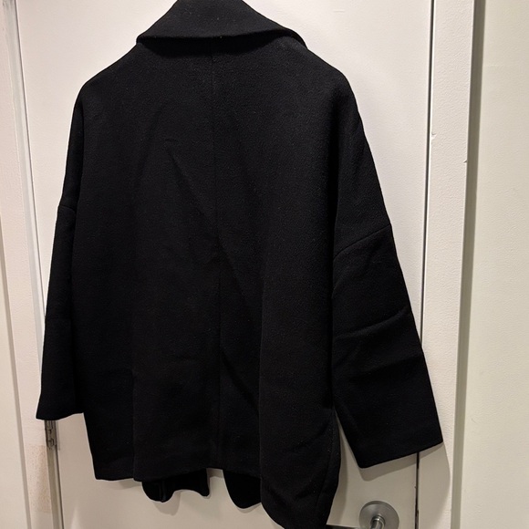 Zara Elegant Black Women's Coat - Picture 4 of 7